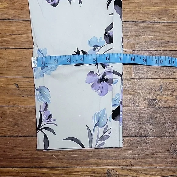 Calvin klein long pants 🌼🪻💐 floral color size 6 99 cotton 2% spandex - Picture 12 of 16